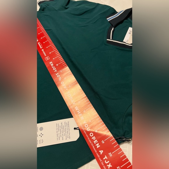 Abercrombie & Fitch No sweat collection polo - Picture 5 of 6